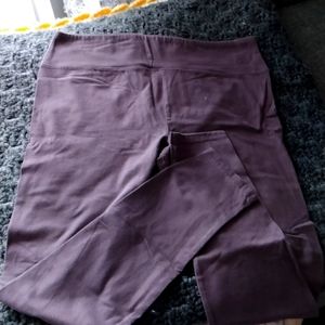 Purple leggings